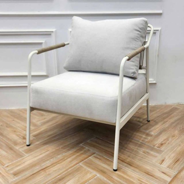 Ghế sofa lưng lưới đan dây chân sắt sơn tĩnh điện GSK067