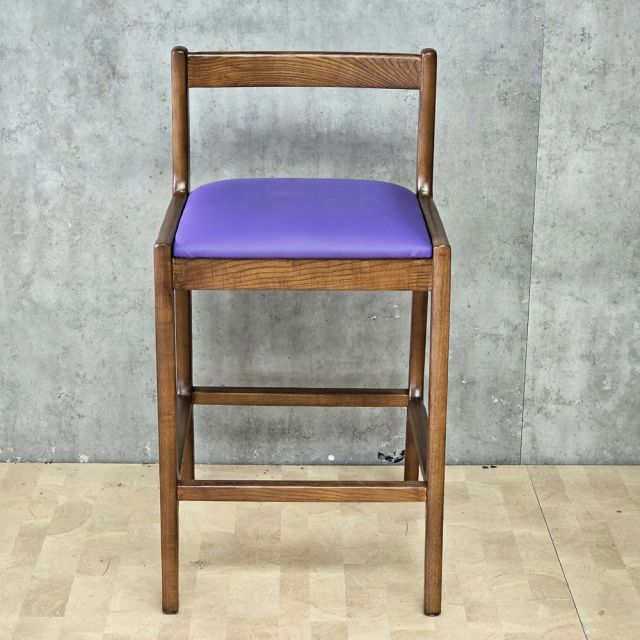 Ghế bar PUMNI mặt nệm Simili gỗ tần bì GBSK037
