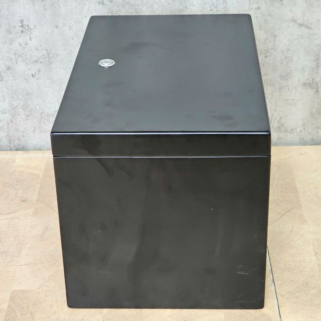 Rương lưu trữ 48x30x30cm gỗ cao su RLUT002