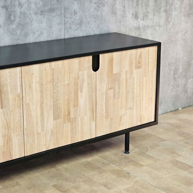 Tủ Gỗ Trang Trí Phòng Khách Hiện Đại KTB68060
