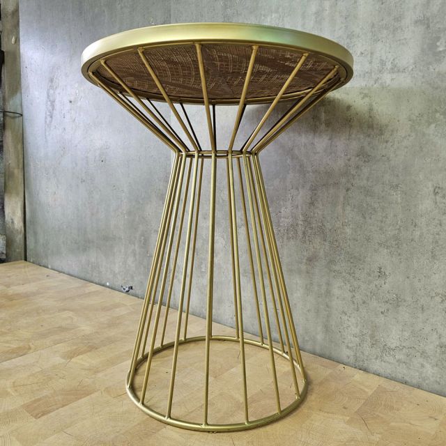 Bàn cafe 60x75cm mặt bàn gạch men chân sắt cổ lọ nhỏ CFD68294
