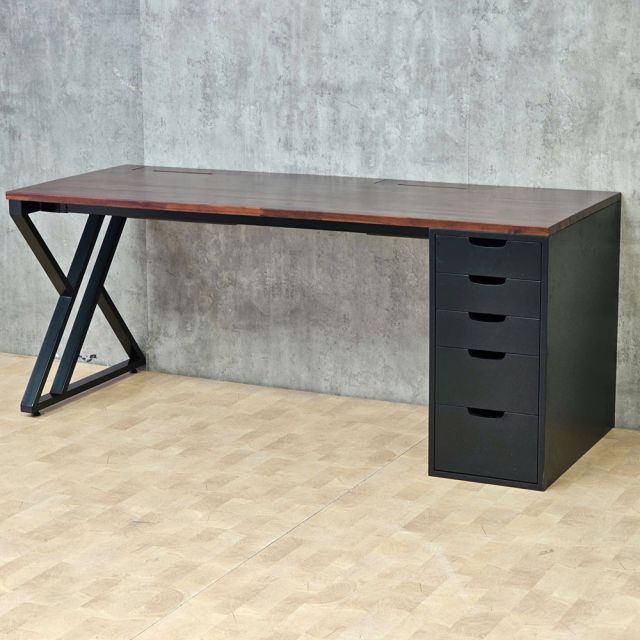 Bàn gác chân tủ có 2 hộp điện MELLIA 180x70cm gỗ tự nhiên BD68196