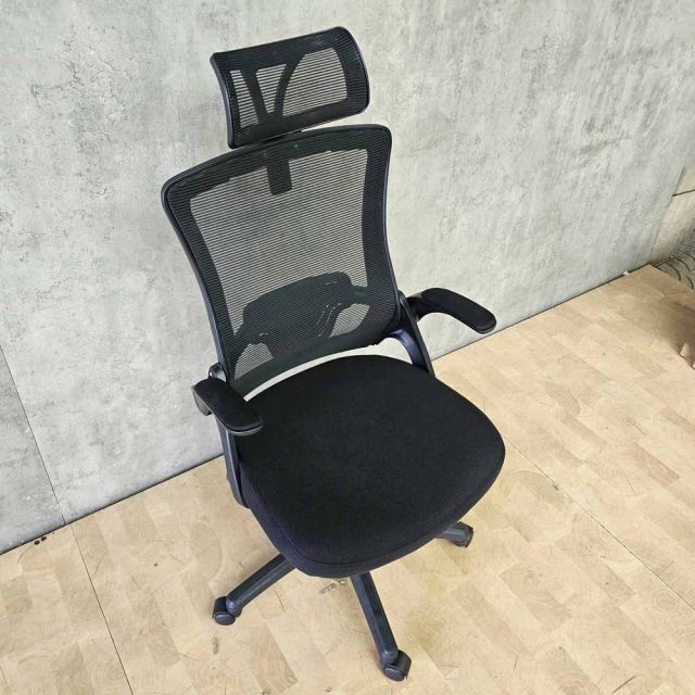 Ghế làm việc chuẩn công thái học tay lật GMA012
