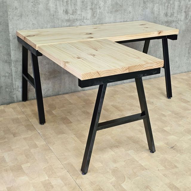 Bàn làm việc góc chữ L 140x140cm gỗ thông chân sắt hệ AConcept HBAC061