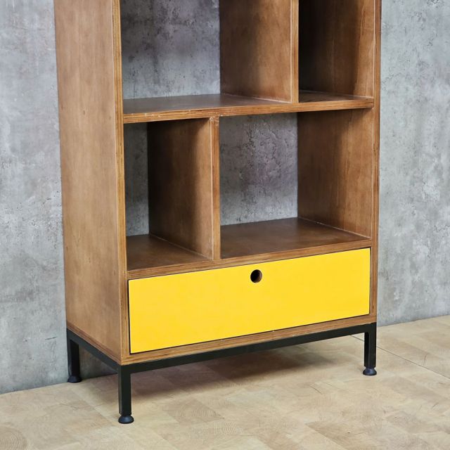 Kệ tủ trang trí 60x30x170cm gỗ Plywood Venner Brich chân sắt KTT68098