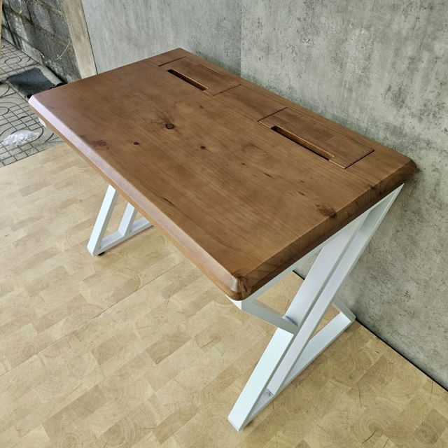 Bàn làm việc có hộp điện 100x60cm gỗ thông hệ XConcept HBXC074