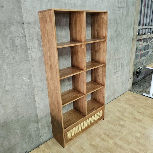 Kệ sách 91x40x180cm gỗ cao su cửa lưới mây KS68378