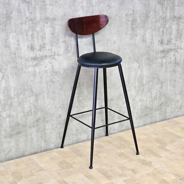 Ghế bar tựa lưng gỗ mặt nệm chân sắt sơn tĩnh điện GBAK018