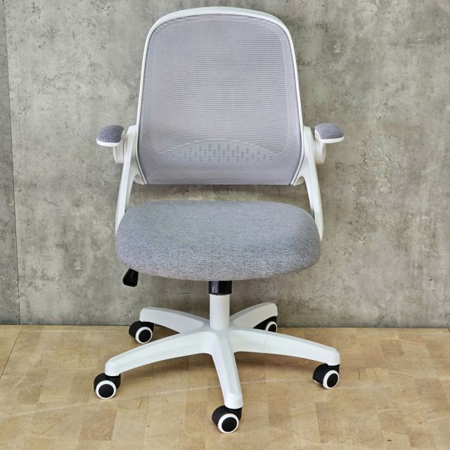 Ghế xoay lưng lưới chân nâng hạ NEC - GMA013