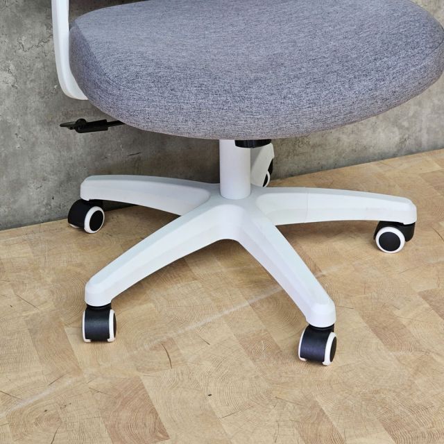 Ghế xoay lưng lưới chân nâng hạ NEO - GMA014