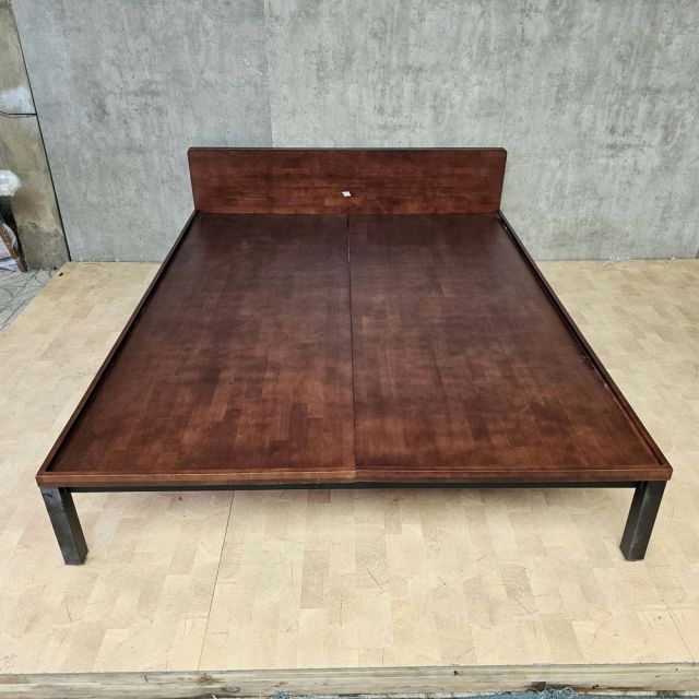 Giường ngủ ZENO cho nệm 160x200cm gỗ cao su GN68063