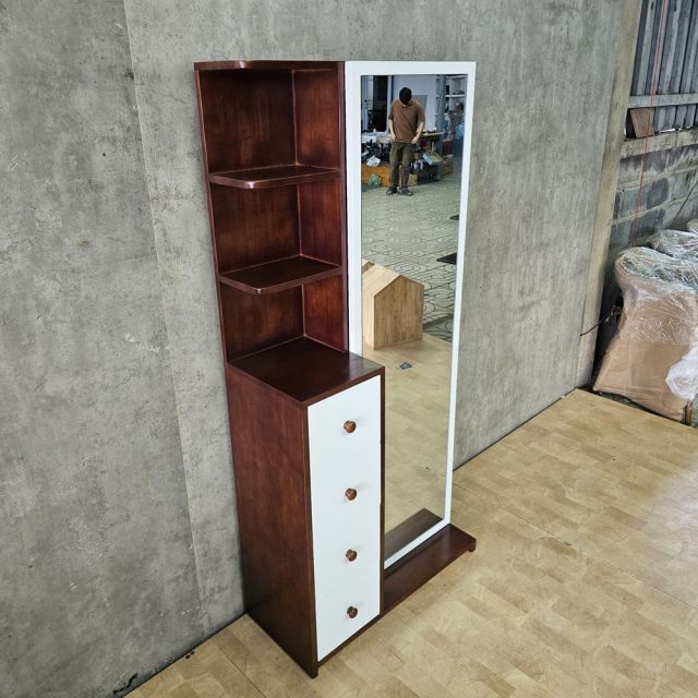 Tủ kệ lưu trữ đồ trang điểm 80x35x170cm gỗ cao su GNG016