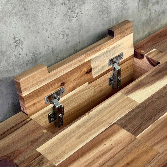 Bàn làm việc có hộp điện 160x60cm gỗ tràm hệ TIO HBTO060