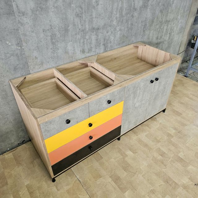 Module tủ bếp dưới 160x60cm gỗ plywood chân sắt MTBD022