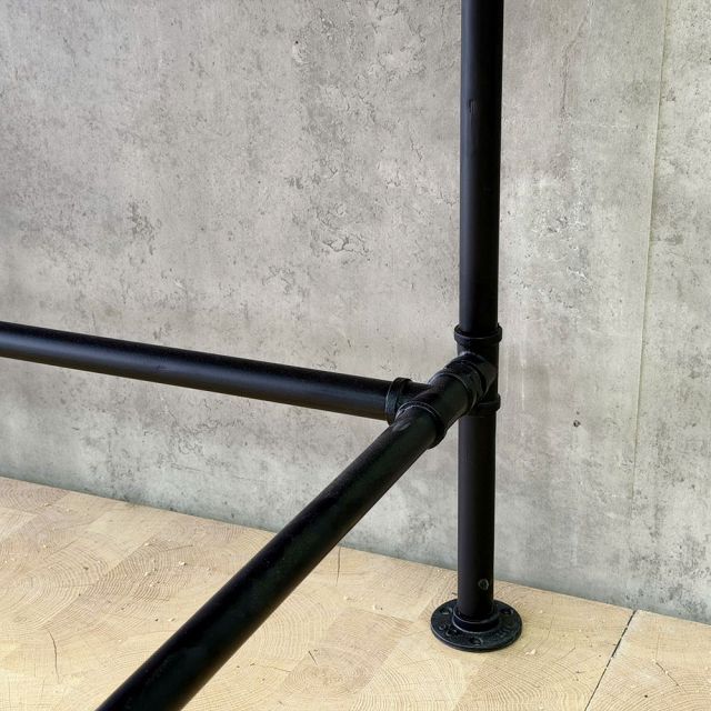 Bàn làm việc gỗ thông chân sắt ống nước tiện ren 120x80cm - HBON015