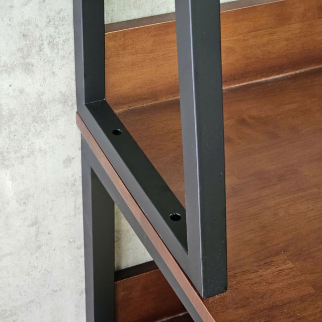 Bàn học mini kết hợp kệ sách 80x60x145cm gỗ cao su chân sắt FD68042