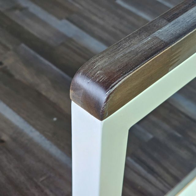 Giường ngủ lắp ráp 140x203x100cm gỗ tràm GN68058