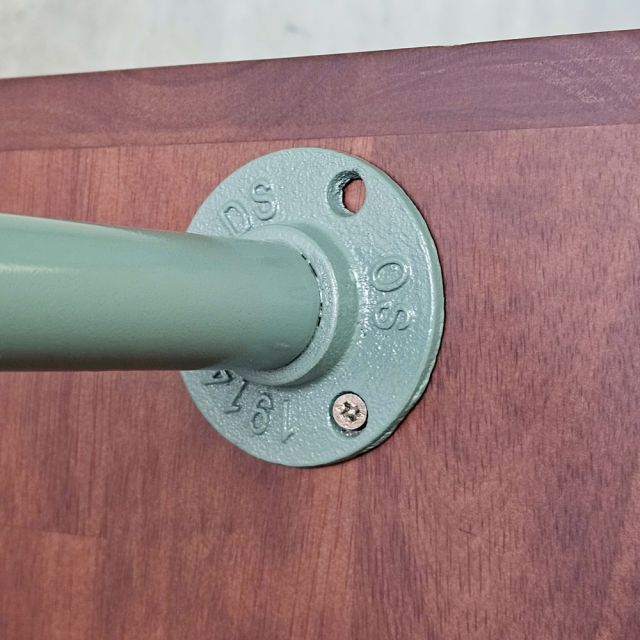 Tủ quần áo kết hợp giá treo ống nước 150x55x160cm gỗ cao su chân sắt TQA68117