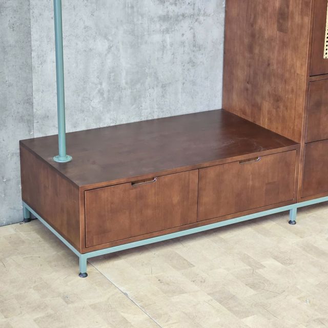 Tủ quần áo kết hợp giá treo ống nước 150x55x160cm gỗ cao su chân sắt TQA68117