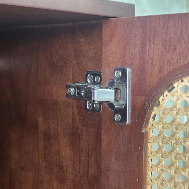 Tủ quần áo kết hợp giá treo ống nước 150x55x160cm gỗ cao su chân sắt TQA68117