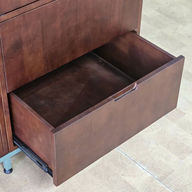 Tủ quần áo kết hợp giá treo ống nước 150x55x160cm gỗ cao su chân sắt TQA68117