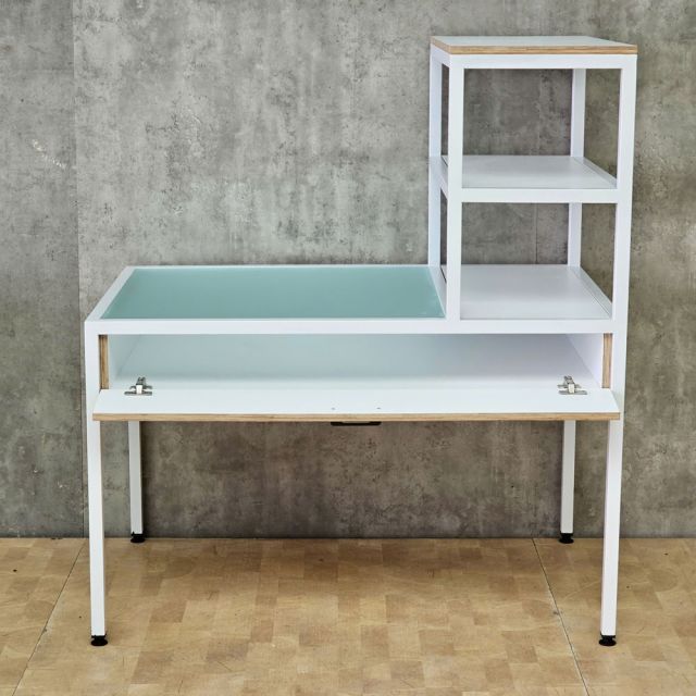 Bàn thao tác 120x80x135cm gỗ plywood chân sắt WSTB008
