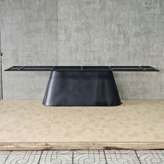 Chân bàn sắt 290x70cm sơn tĩnh điện CHB68133