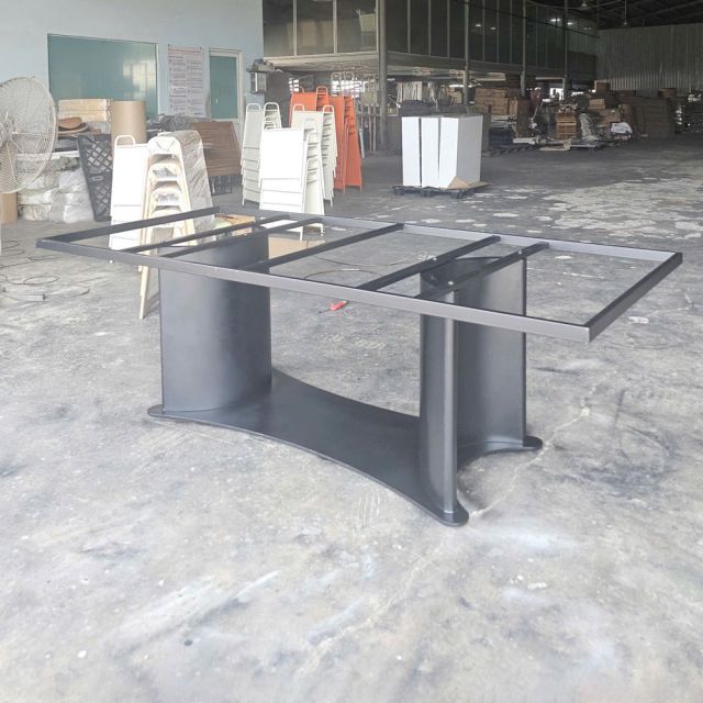 Chân bàn ăn 238x108cm sơn tĩnh điện CHB68136