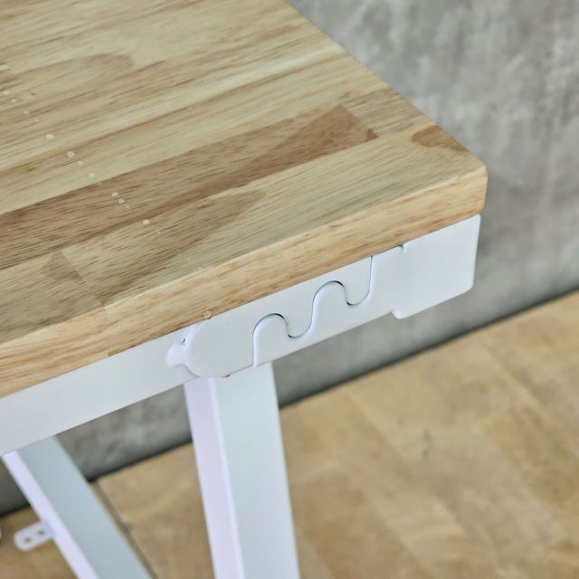 Bàn học kết hợp kệ sách 80x60x150cm gỗ cao su chân sắt FD68100