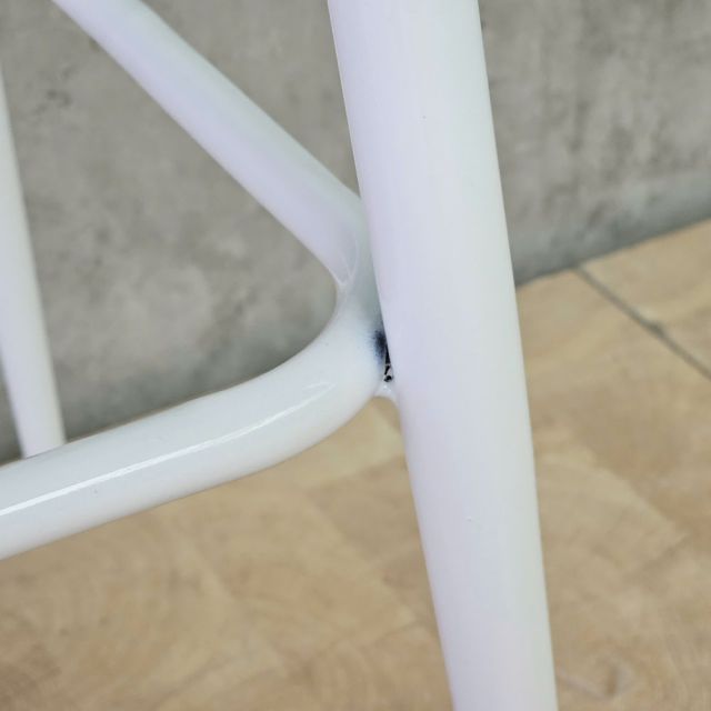 Ghế Bar mặt ghế gỗ chân sắt sơn tĩnh điện  GBSK004