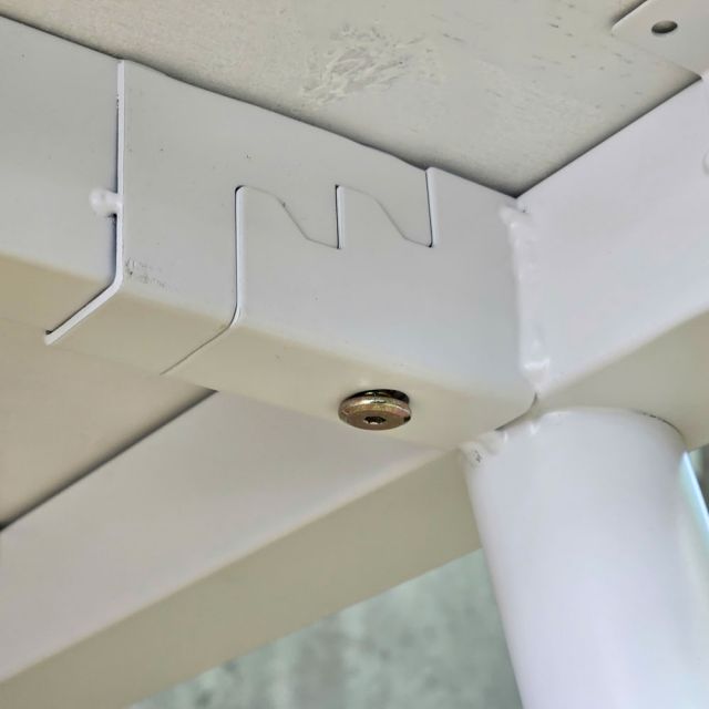 Bàn họp có hộp điện 170x110cm gỗ cao su hệ CONE HBCO091