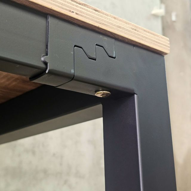 Bàn góc L 190x100cm gỗ plywood chân hệ Rectang HBRT152