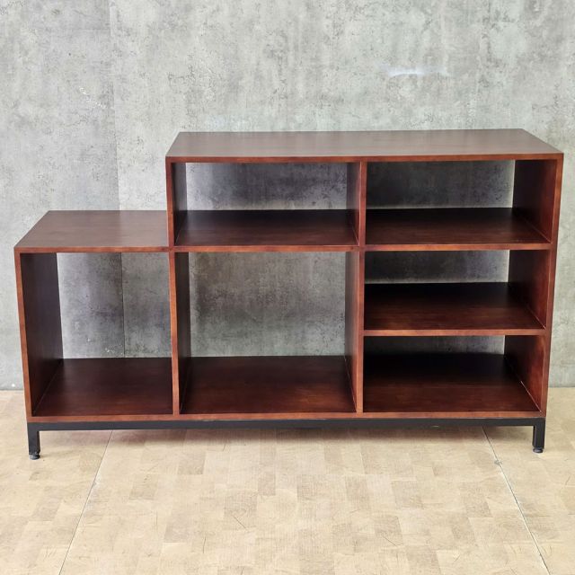 Kệ trang trí nhiều ngăn 110x50x92cm gỗ cao su chân sắt KTT68122