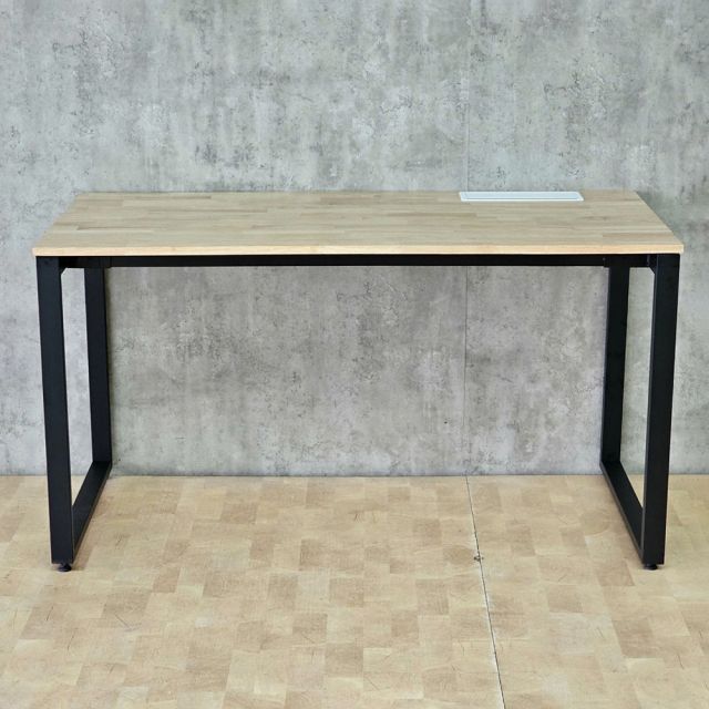 Bàn ZDesk tích hợp hộp điện âm bàn 140x70cm gỗ cao su chân sắt hệ Rectang ZD047