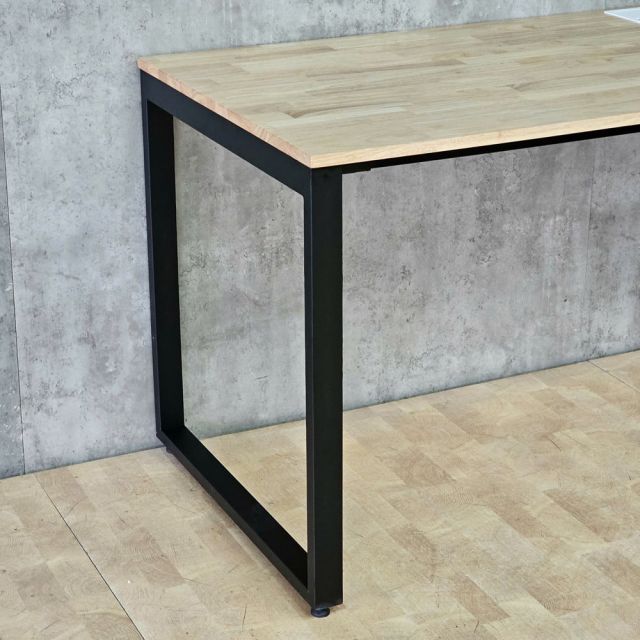 Bàn ZDesk tích hợp hộp điện âm bàn 140x70cm gỗ cao su chân sắt hệ Rectang ZD047