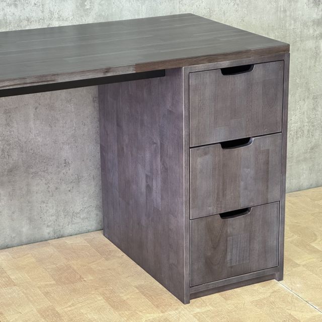 Bàn làm việc gác tủ 150x60x75cm gỗ tự nhiên chân hệ XConcept BD68205