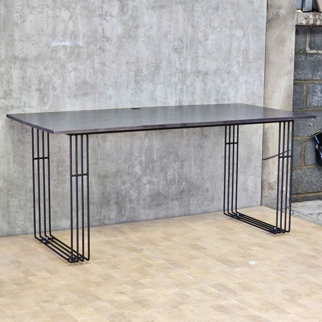 Bàn làm việc 160x80cm gỗ cao su chân sắt sơn tĩnh điện BD68206