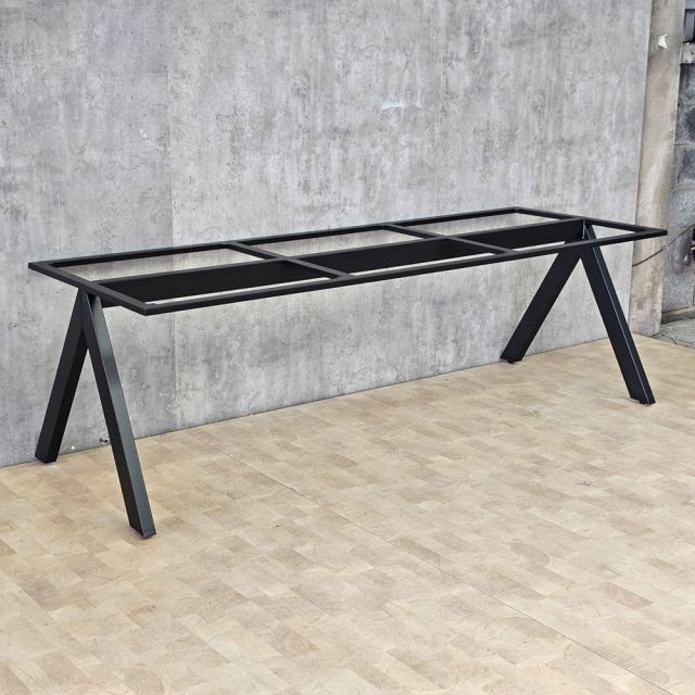 Chân bàn sắt 220x80cm sơn tĩnh điện CHB68139