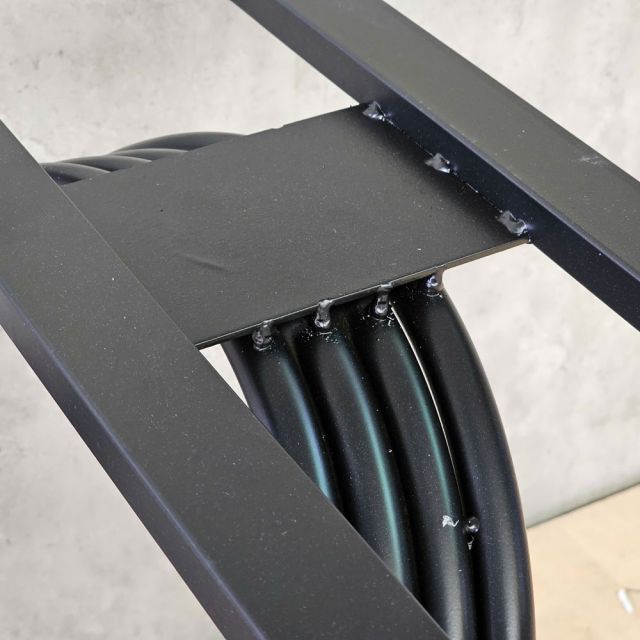 Chân bàn ăn sắt sơn tĩnh điện CHBBA011