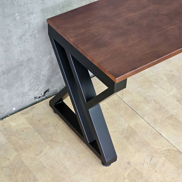 Ghế băng dài 140x40x45cm mặt gỗ cao su chân sắt GBD089