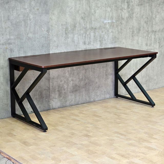 Bàn làm việc ZDesk tích hợp hộp điện 180x80x75cm gỗ cao su hệ KConcept HBKC065