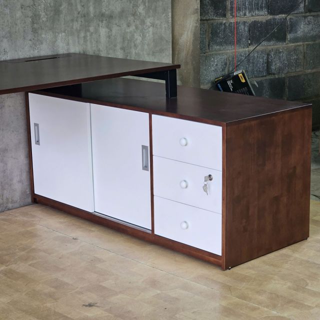 Bàn gác tủ 160x80cm gỗ cao su chân chữ X HBXC078