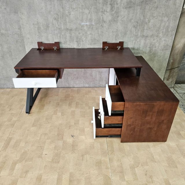 Bàn gác tủ 160x80cm gỗ cao su chân chữ X HBXC078