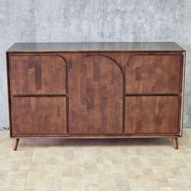 Tủ gỗ phòng khách 135x45x89cm gỗ cao su KTT68124