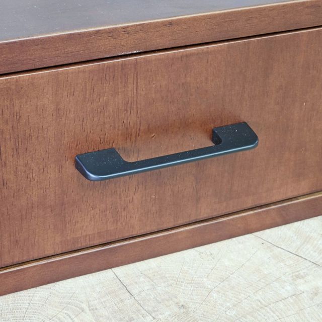 Kệ tivi treo tường 90x24x16cm gỗ cao su KTV68152