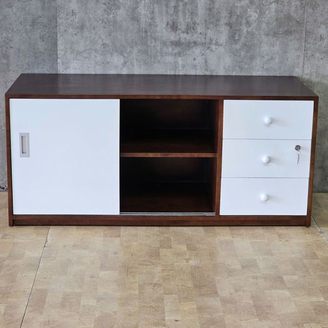 Tủ lưu trữ hồ sơ cửa lùa 136x55x60cm gỗ cao su THS68100