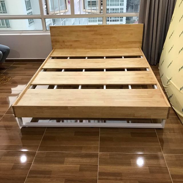 Giường ngủ Ferro viền gỗ - 200x160x35 (cm)