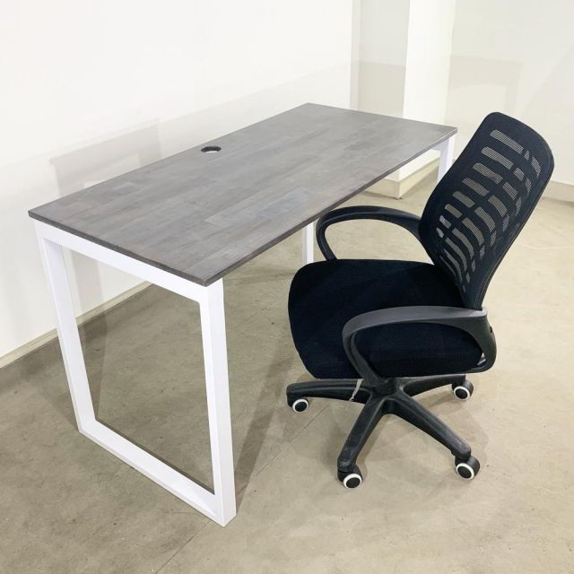 CB68059 - Combo bàn làm việc Rectangconcept và ghế văn phòng chân xoay