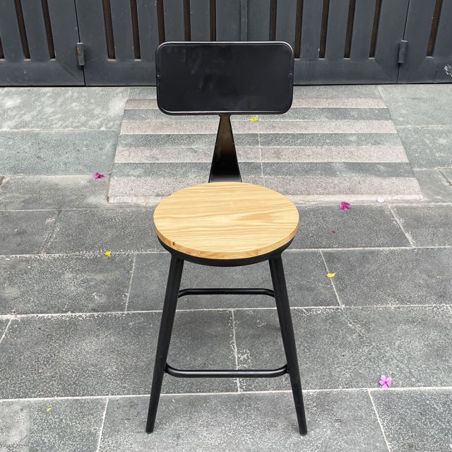 Ghế cafe, ghế có lưng tựa mặt gỗ màu tự nhiên GCF081