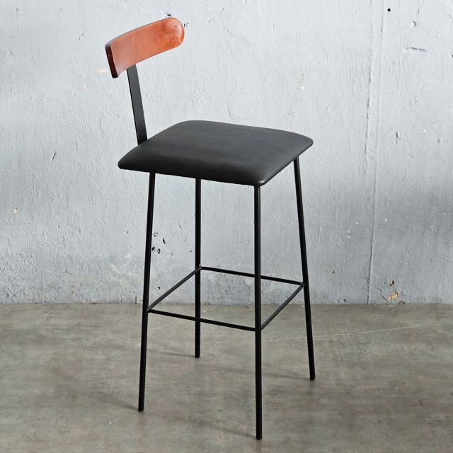 Ghế bar lưng tựa gỗ chân sắt sơn tĩnh điện GBAK008